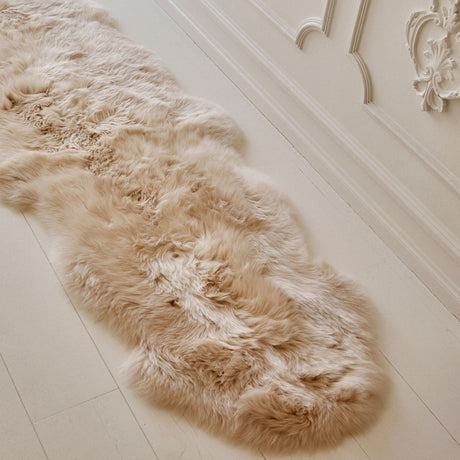 Premium Quality | Double New Zealand Sheepskin | Long Wool | Rug 180 cm Aubergine