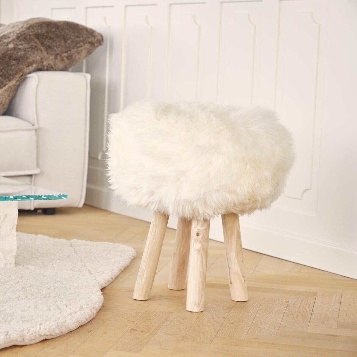 Theodor Stool + Cover | Oak Legs | New Zealand Sheepskin Light Grey