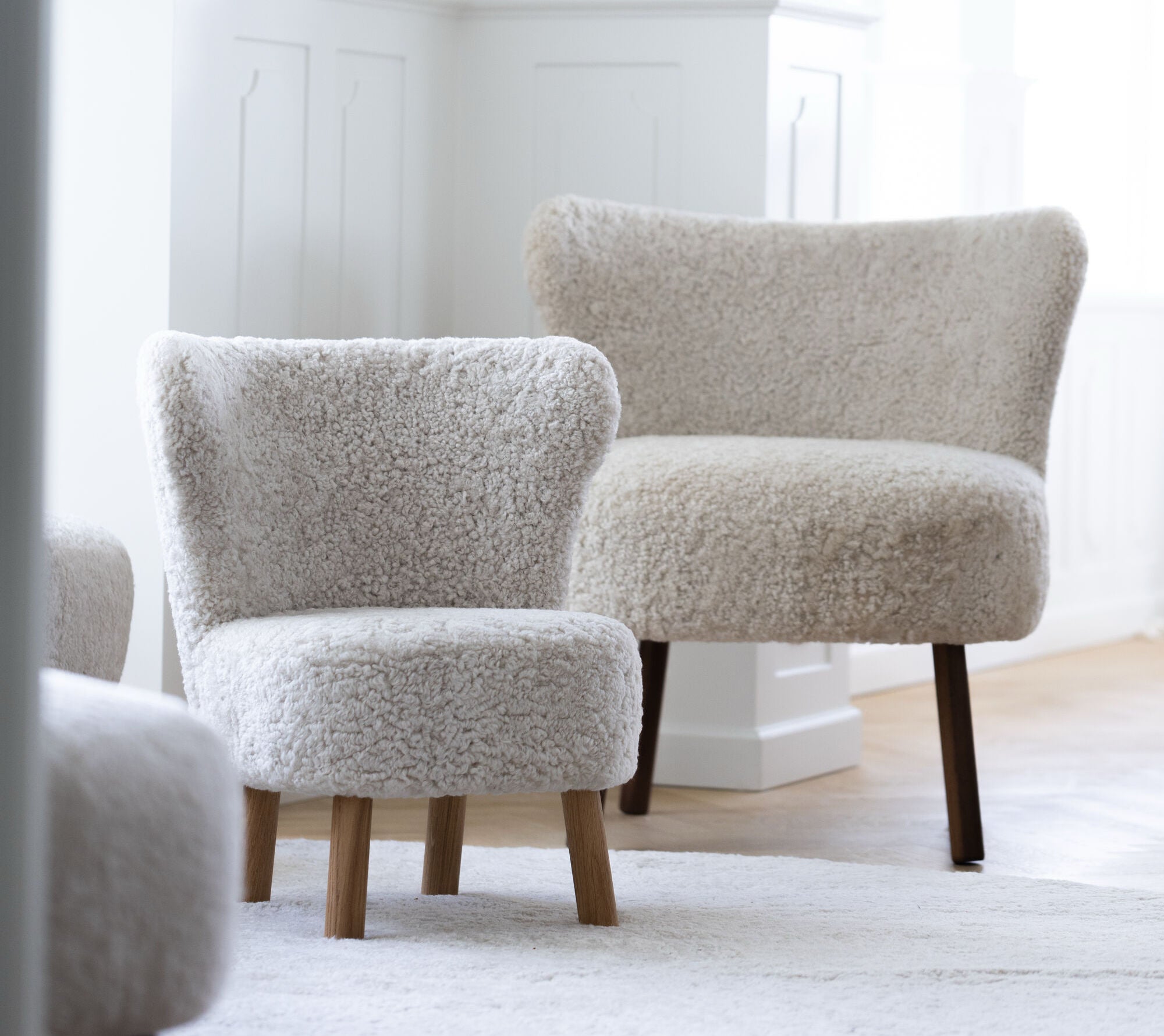 Chairs & Sofas